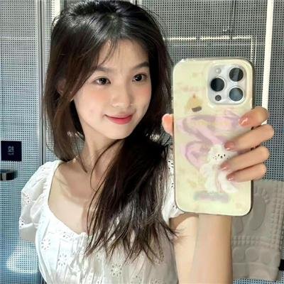戴脚镣的女孩